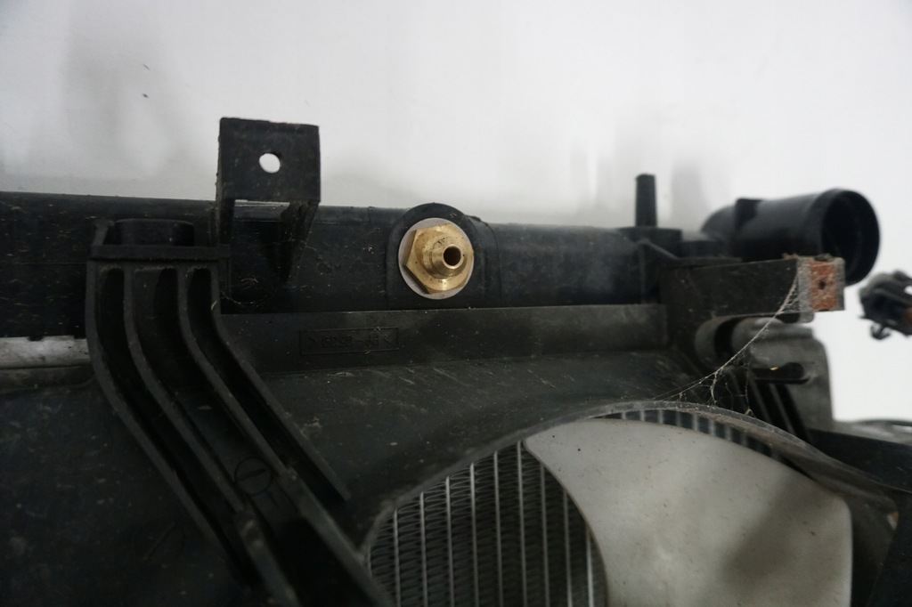 фото №7, Subaru legacy iv 2.0 turbo радиатор вентиляторы