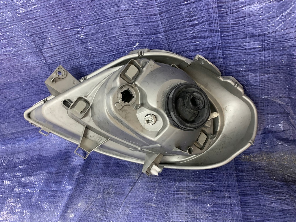 фото №2, Renault trafic 01-06 права лампа передня