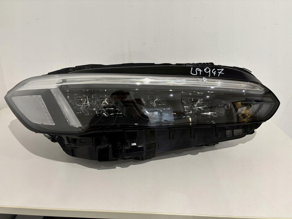 фото №1, Honda civic xi лампа правый перед full led оригинальный номер 100-8f06e