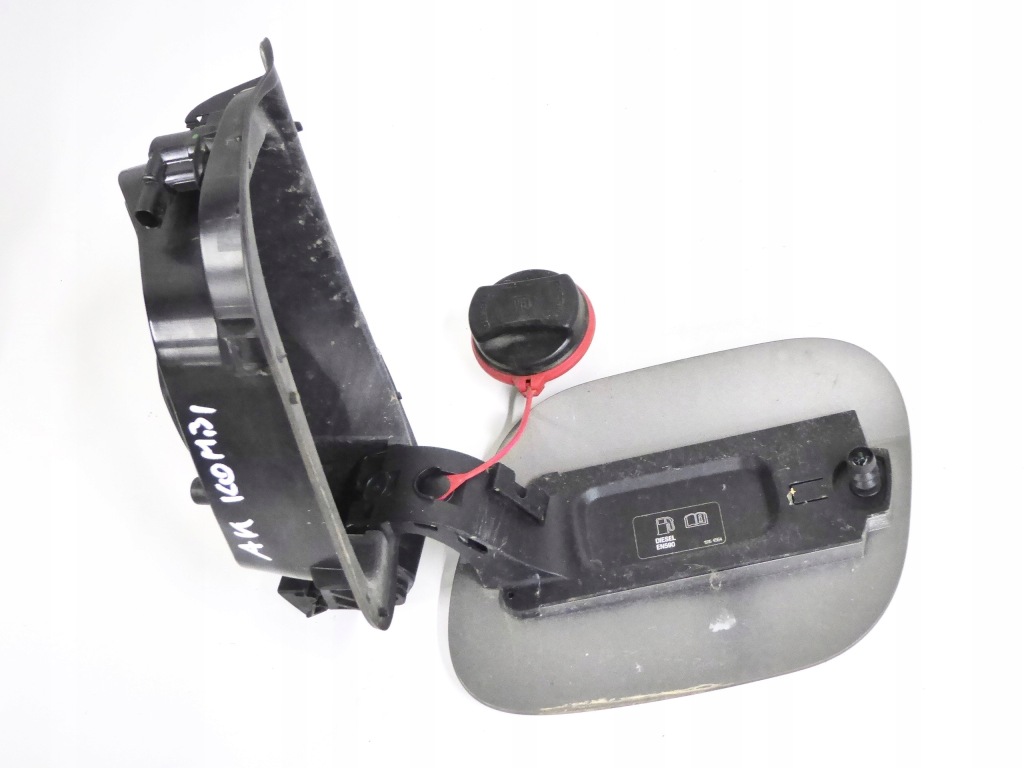 Кришка горловини  паливної  z41w opel astra k 5 універсал в Україні