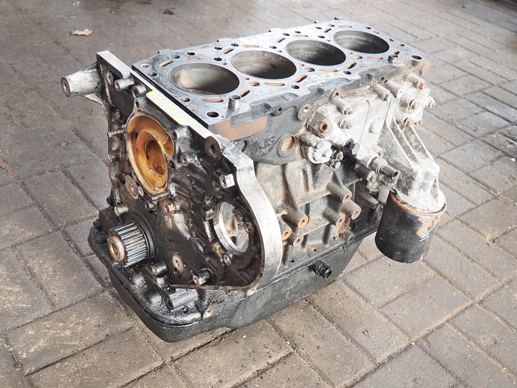 фото №1, Kia carnival 2,9 crdi блок двигателя kompletny