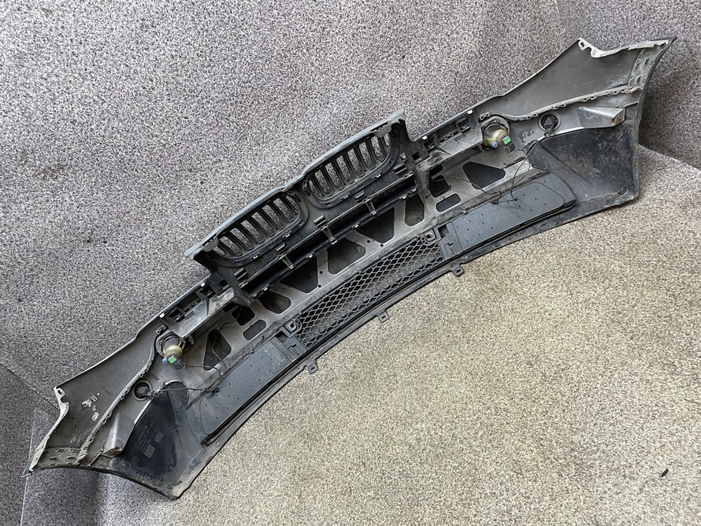 Бампер перед передний решётка радиатора pdc bmw x3 e83 354/7 354 titansilber серебристый Недорого