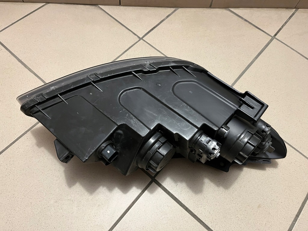 фото №15, Hyundai i30 i-30 i 1 07- лампа передняя перед левая