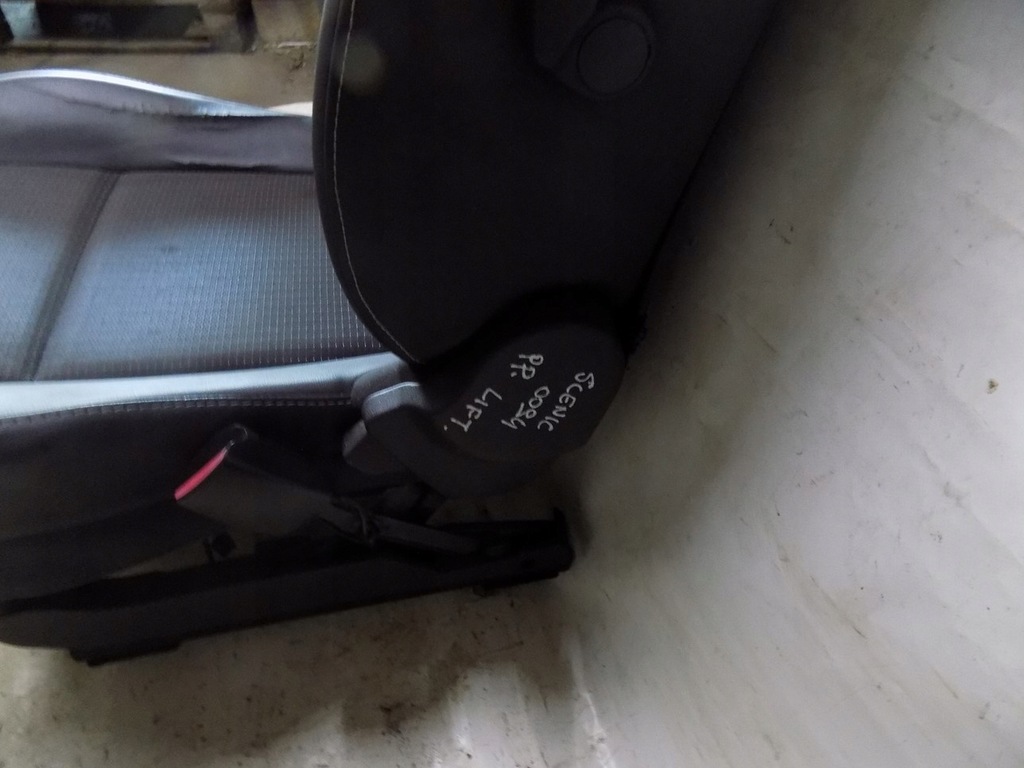 фото №10, Renault scenic iii lift сиденье правый перед