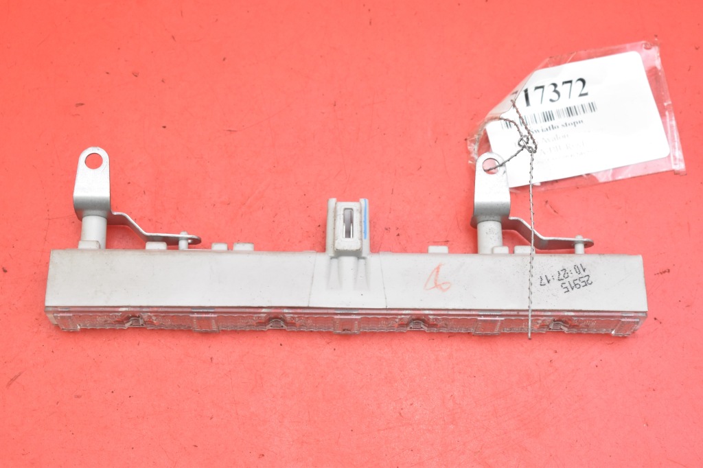 фото №3, Свет стоп-сигнал стоп toyota avalon xx40 sedan 13-18