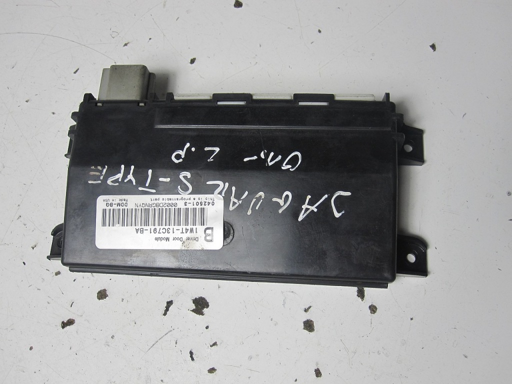 фото №1, Модуль замка centranego перед левый jaguar s-type 01