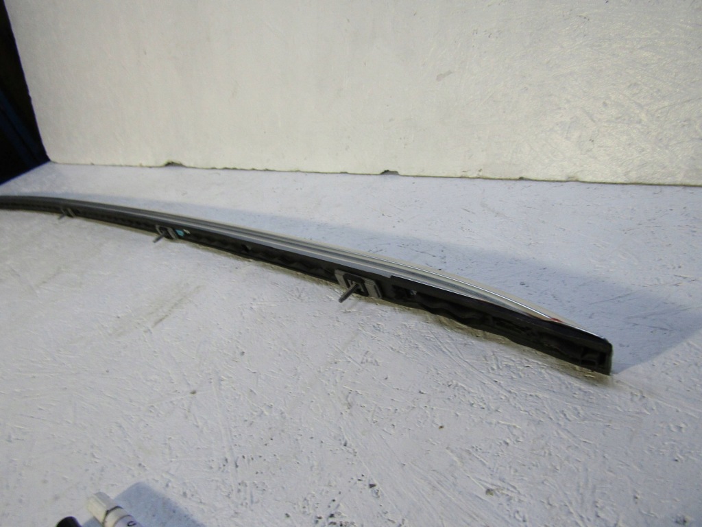 Купить Renault kadjar рейлинг крышный левое  738218674r