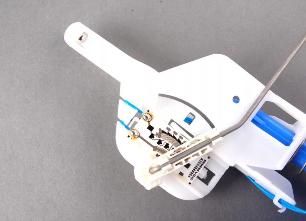 фото №5, Bmw 3 cabrio e46 датчик рівня пального 2229683 16142229683 оригінальний