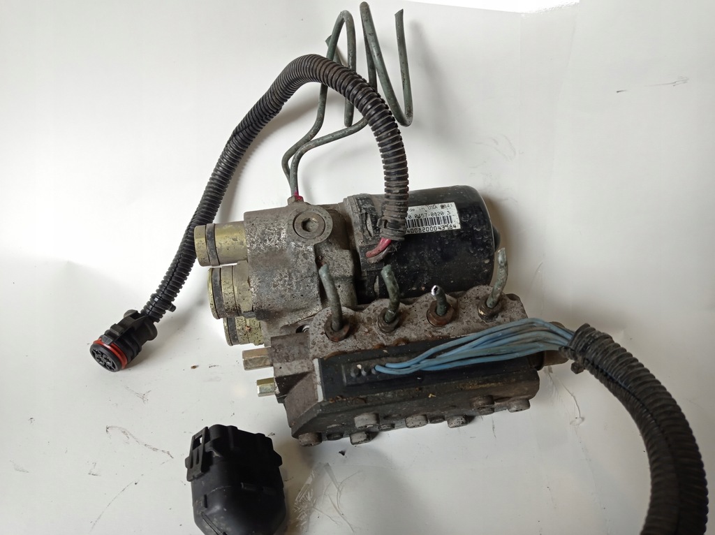 фото №5, Насос abs kia clarus 0k9a4437a0