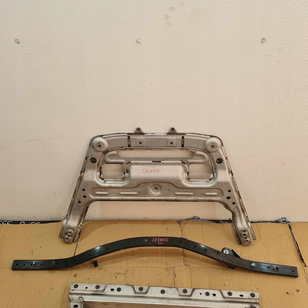 фото №5, Maserati levante 3.0 v6 балка нижня pod радіатор