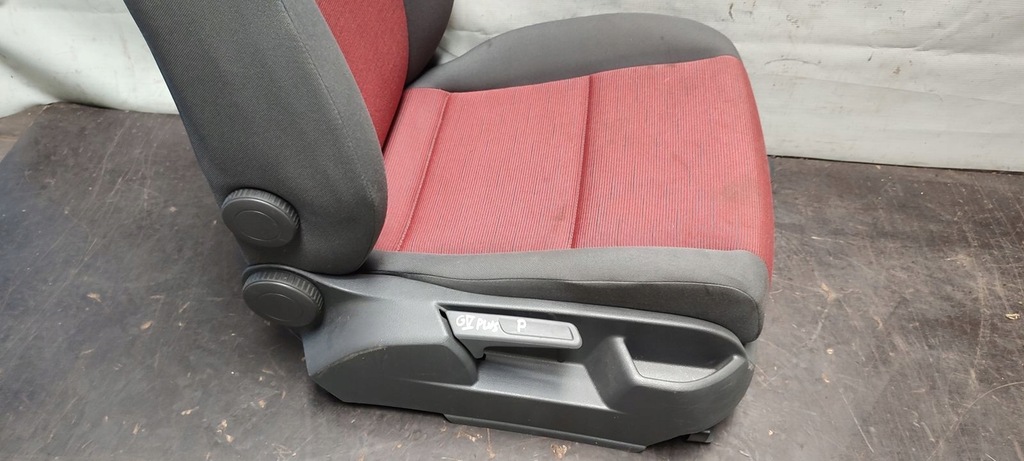фото №10, Сиденье сиденья комплект vw golf v plus 1,9 tdi la7w