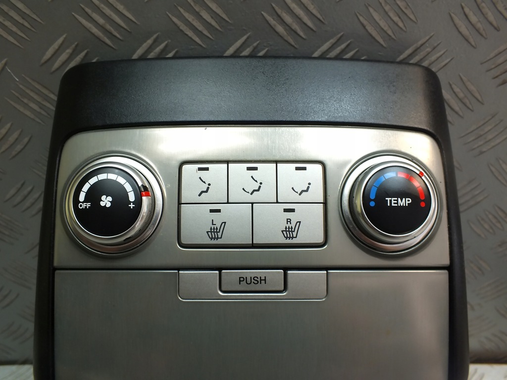 фото №1, Hyundai ix55 veracruz панель обдув задня