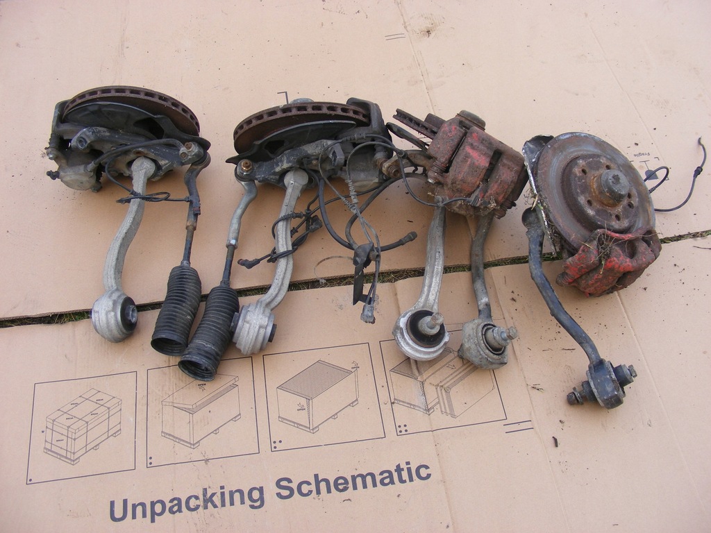 фото №12, Mercedes w203 c220 ступиця передня поворотний кулак ліва