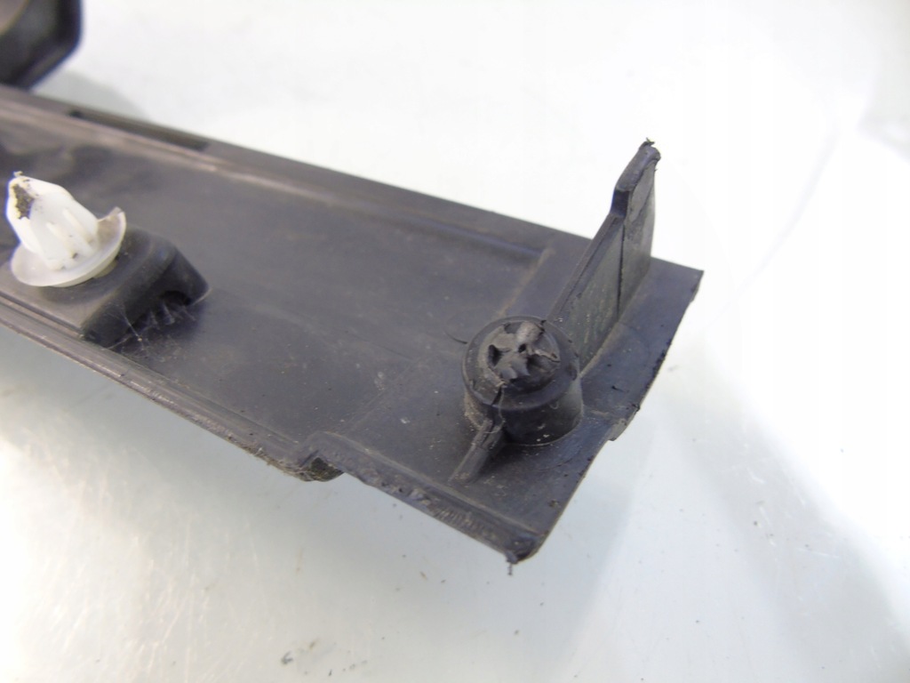 фото №8, Молдинг порог правая ford c-max mk2 am51-r10154-a