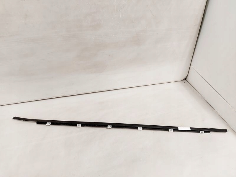 фото №1, Kia ceed ii молдинг ущільнювач лівий перед