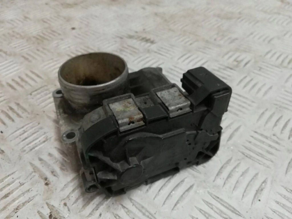 фото №1, Fiat 500 v дроссельная заслонка