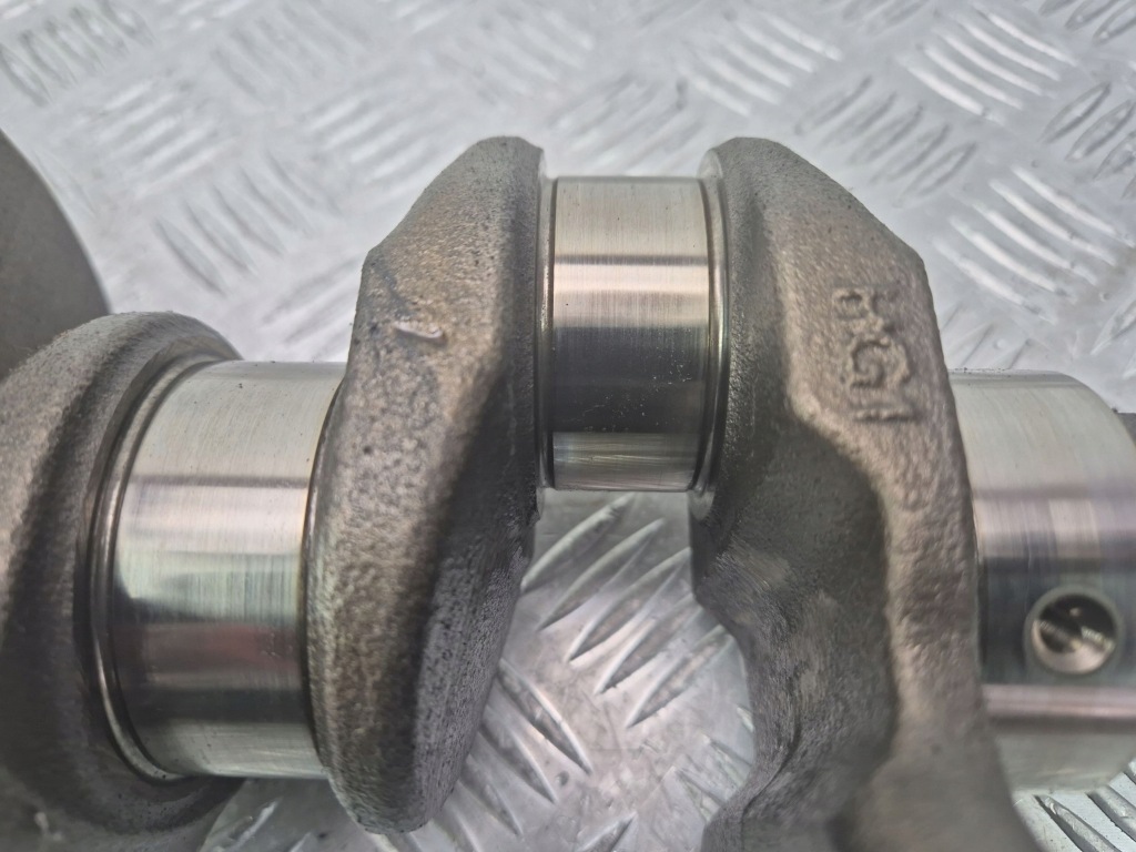 Wał колінчастий mercedes a160 w176 r2700001 m270 Ціна