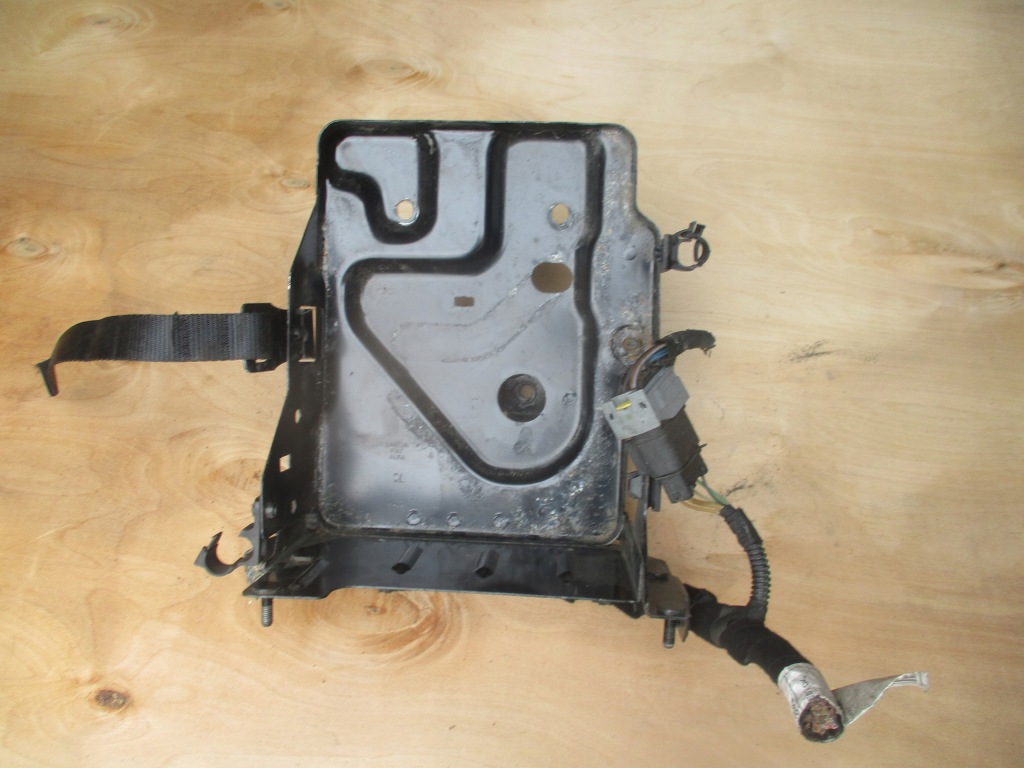 фото №1, Основание аккумулятор fiat 500 panda iii 3