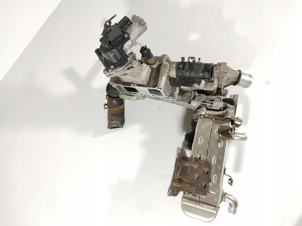 фото №11, Kia sportage iii 2.0 crdi 10- клапан egr