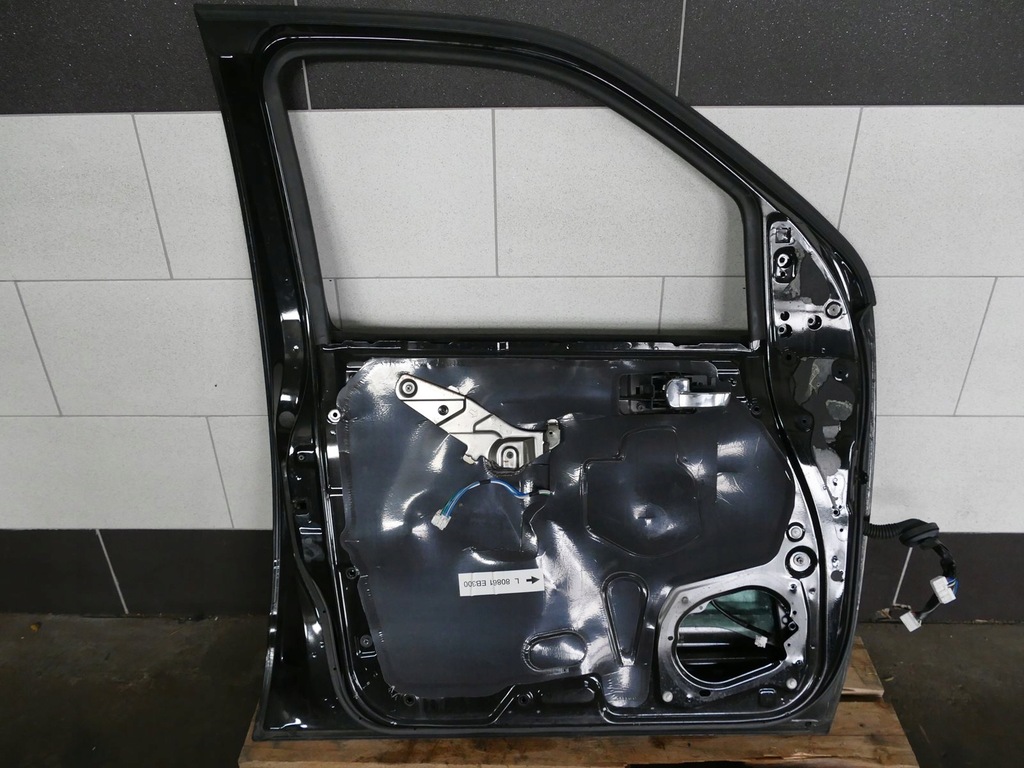 фото №15, Nissan pathfinder r51 lift дверь левый перед gn0