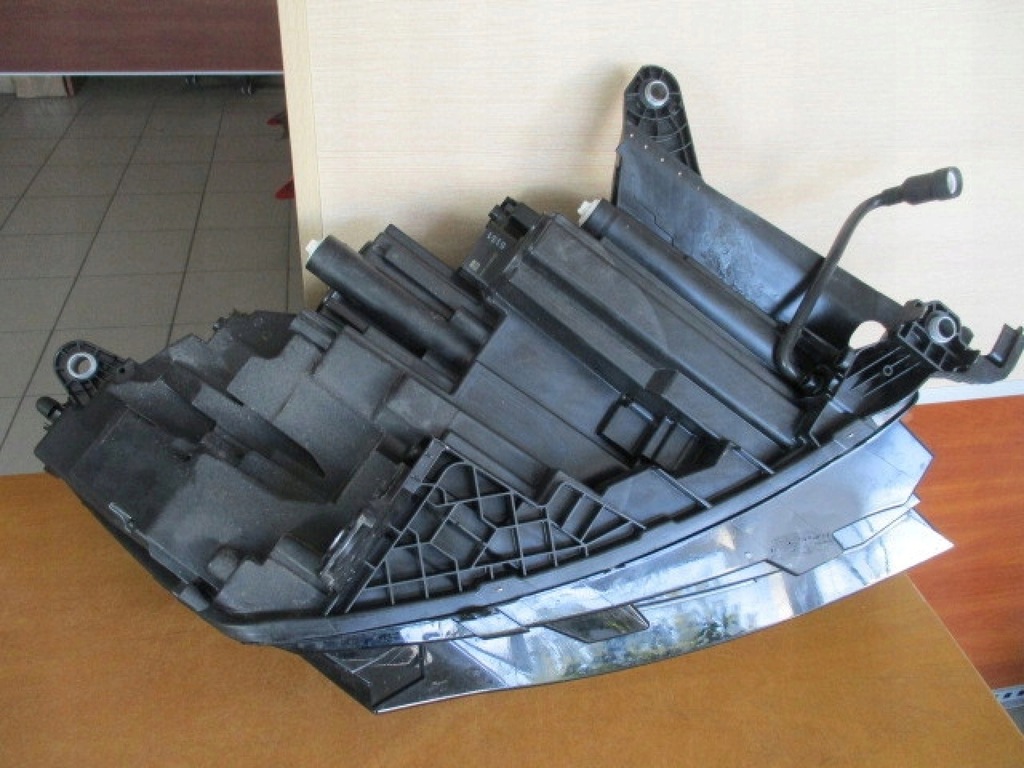 фото №6, Лампа передня ліва skoda enyaq 5lb941015a