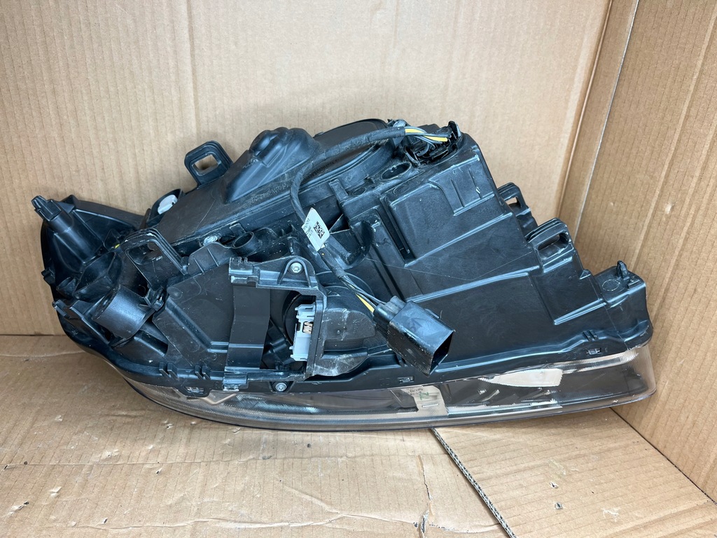 фото №8, Лампа левая передняя volvo v60 s60 idealna