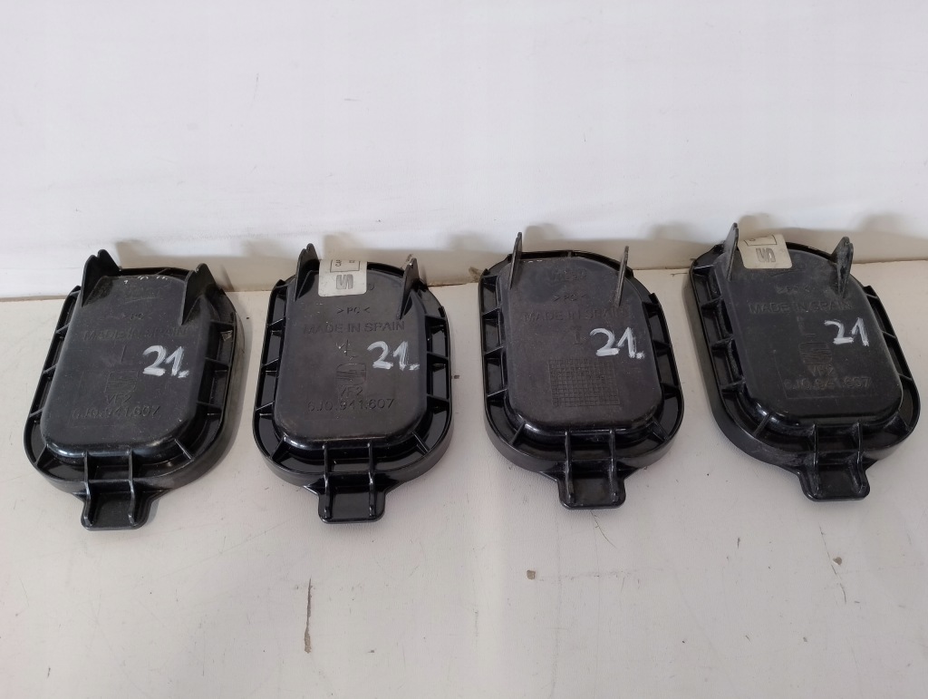 фото №1, Seat ibiza iv lift заглушка лампи лівий перед 6j0941607