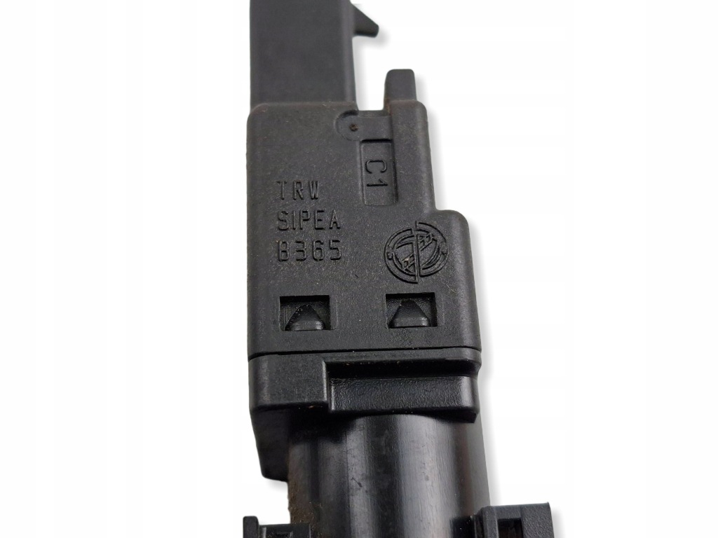 Датчик педали тормоза alfa romeo gt 46742976 Недорого