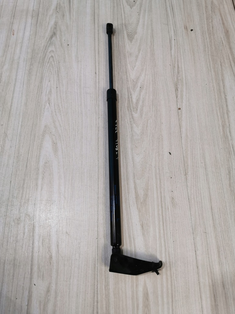 фото №8, Nissan x-trail 4 iv t33 2024 амортизаторы крышки задний задняя