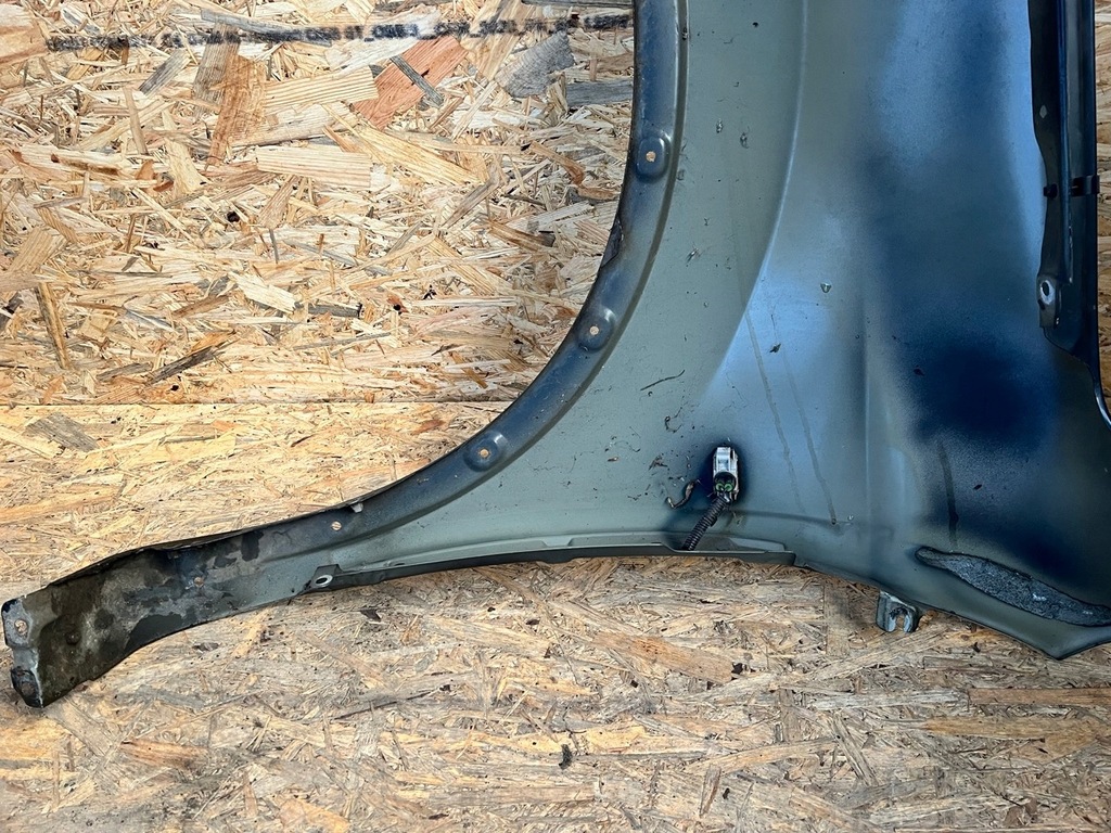 фото №12, Крыло правый nissan qashqai +2 j10 przedlift код лакокрасочного покрытия: bw9