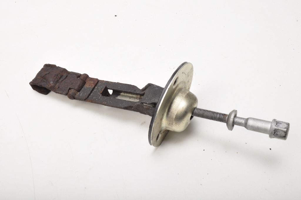 фото №6, Opel zafira b ii кронштейн колеса запасного болт