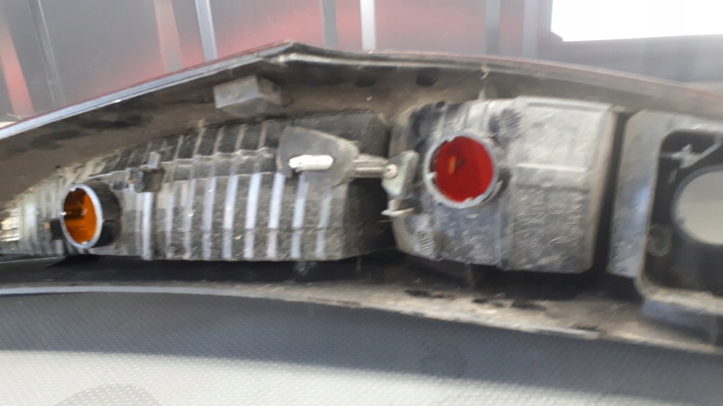 Лампа левая lancia ulysse 02-10r в Украине