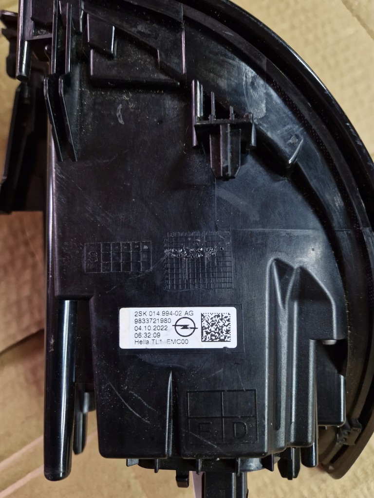 фото №8, Opel mokka ii лампа led права задня 9833721980