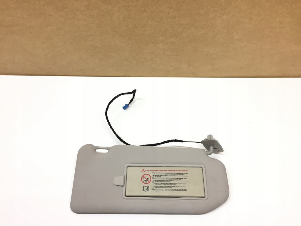 фото №1, Citroen c3 iii защита козырёк правый