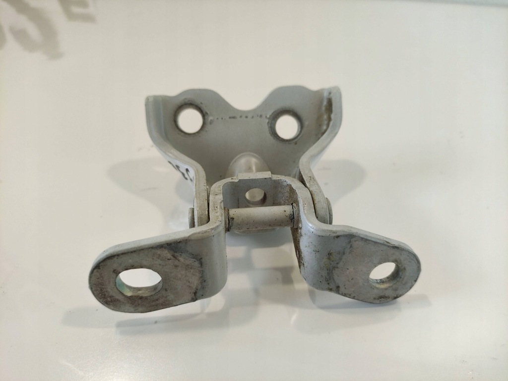 фото №1, Kia sportage ceed niro петля дверь правый перед 793202v000