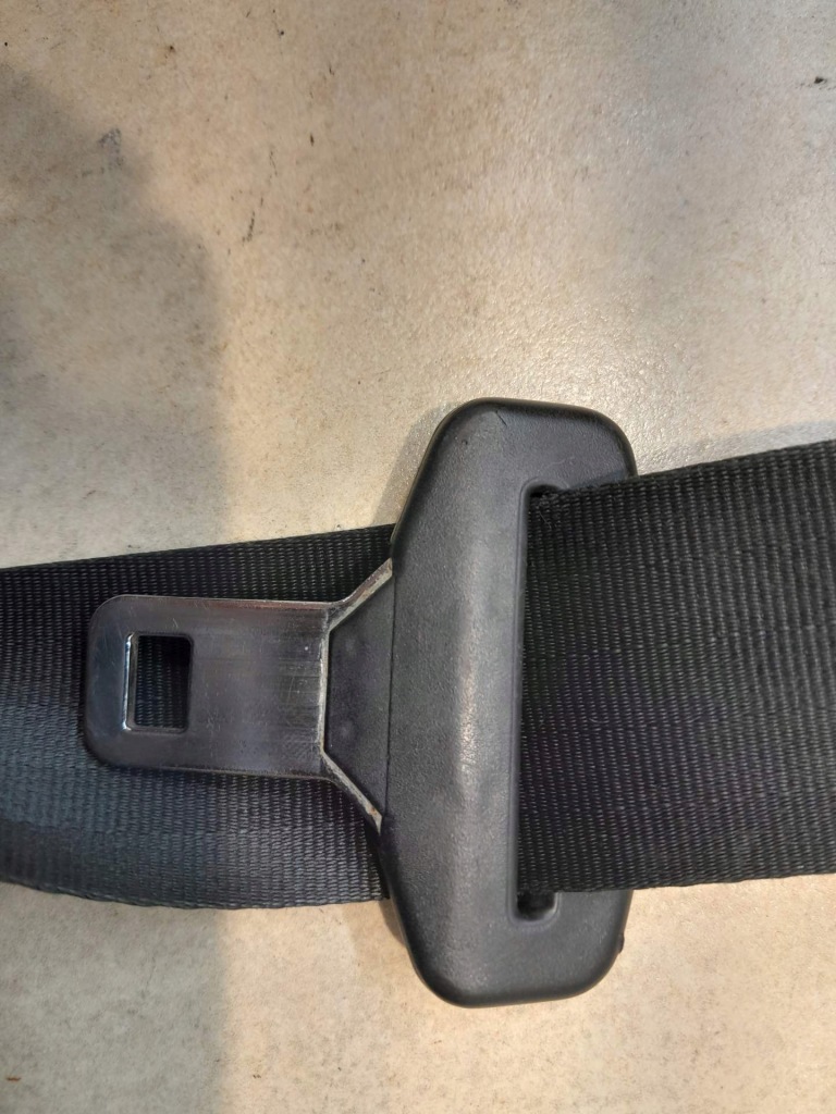 фото №9, Pas безпеки правий перед nissan micra k12 86