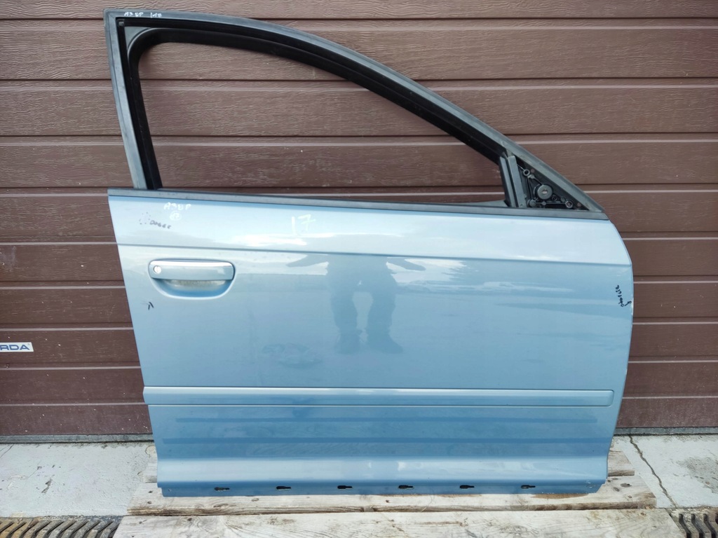 фото №1, Двері праве перед audi a3 8p lift 08-12 lx5x