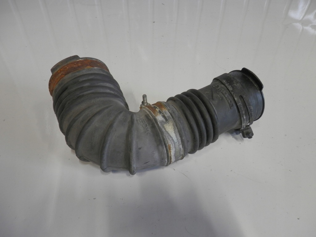 фото №1, Mazda оригинальный номер r2aa1376x труба воздуха