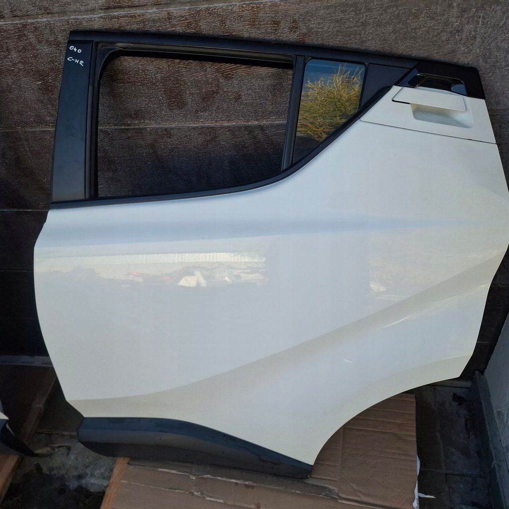 фото №8, Toyota chr ch-r дверь перед левая задняя задние левая 040 w цвет белый