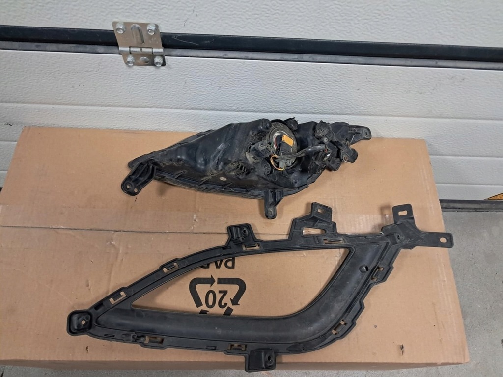 фото №8, Hyundai i-30 2012- лампа передня права 92102a6060 протитуманна фара правий led решітка