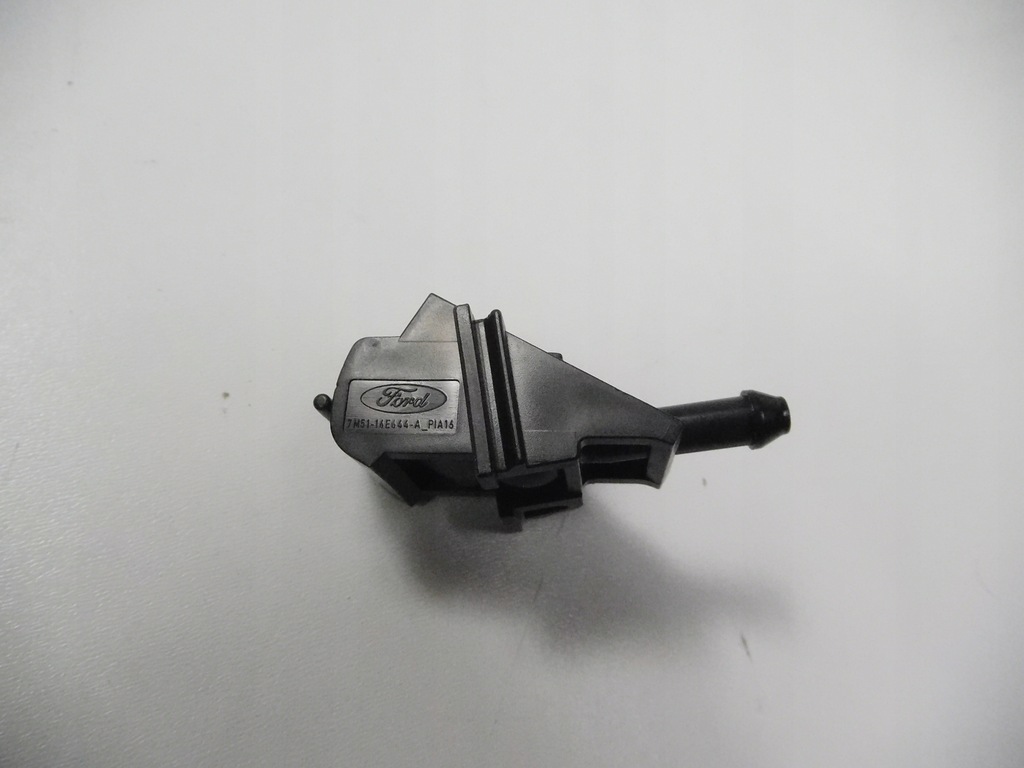 фото №8, Насадка распылителя ford c-max 07-10 оригинальный номер 1527736