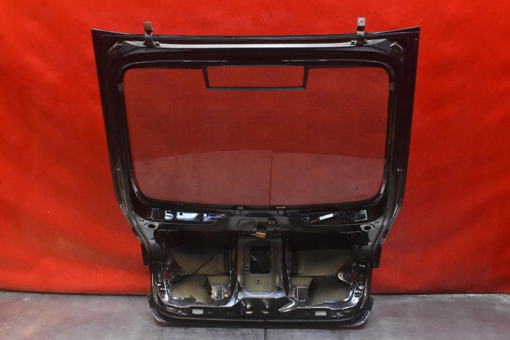 фото №13, Крышка багажника багажника задняя задняя czarna skoda superb 3 iii sedan 15-20