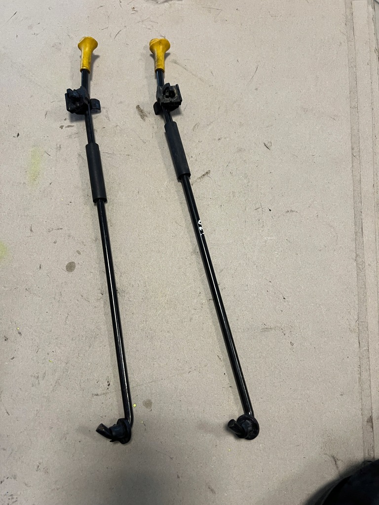 фото №1, Hyundai i20 ii 14- стержень проволока опора капот