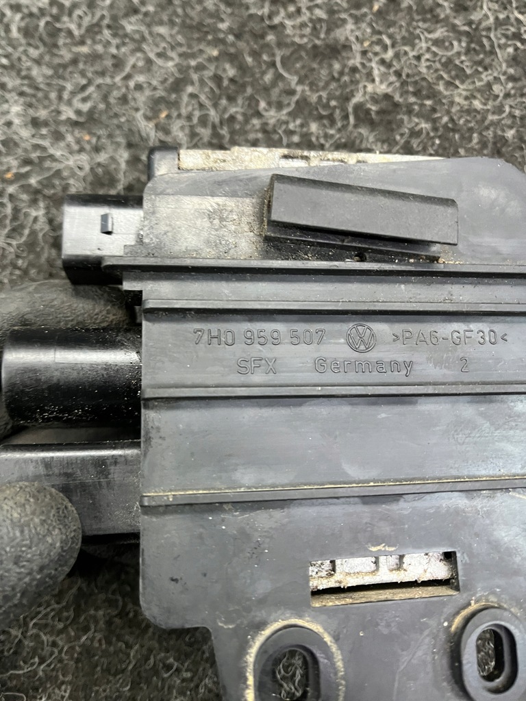 фото №8, Vw transporter caravelle t5 модуль блок управления вентилятора 3b0919506