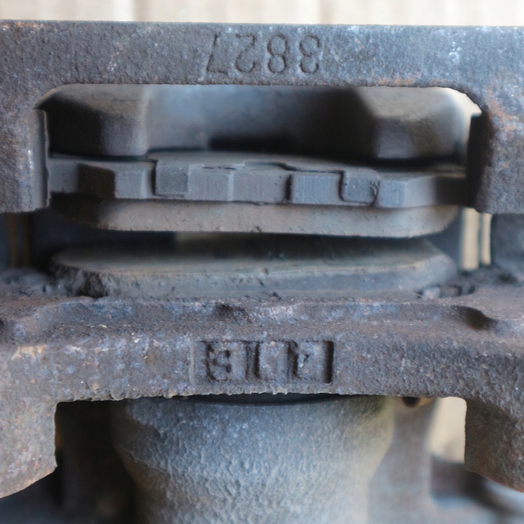 фото №13, Mazda 6 суппорт тормозной правый rok 2015 gj super !