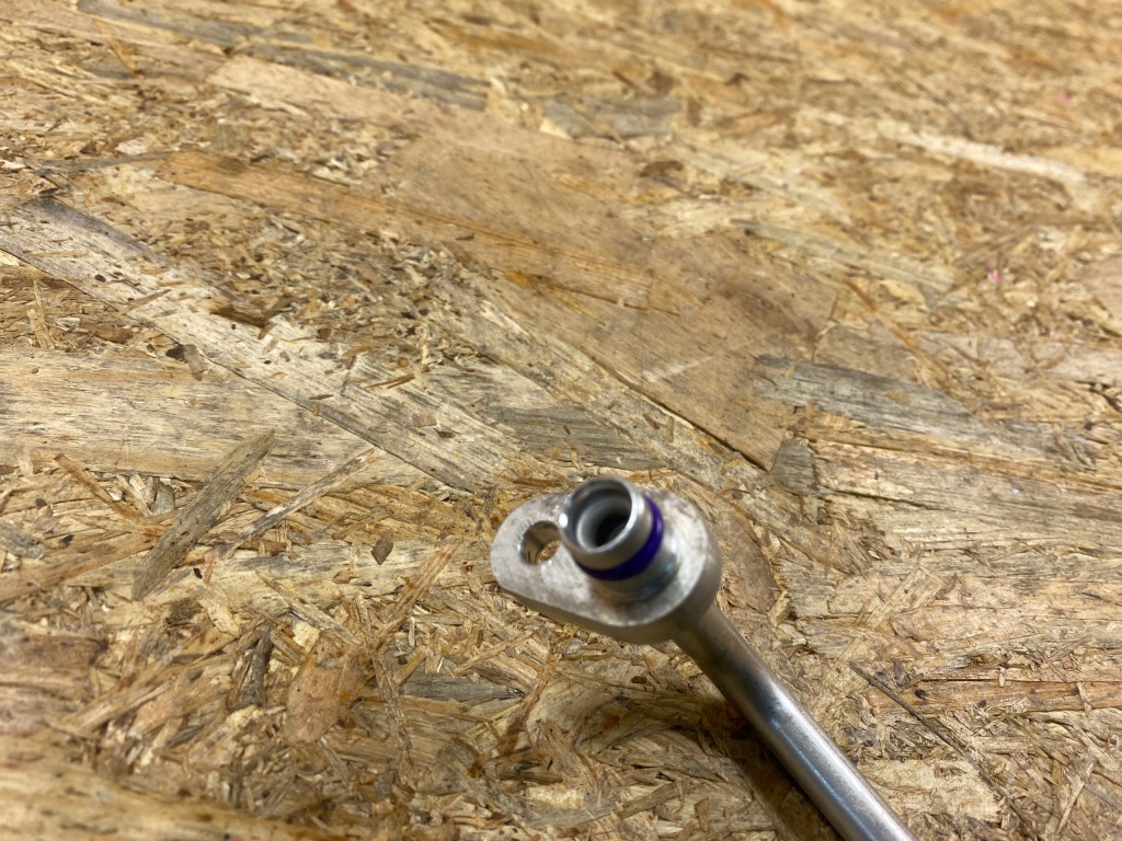 Пабтрубок  шланг трубка кондиционера vw id.3 cupra born 1ea816732a Киев