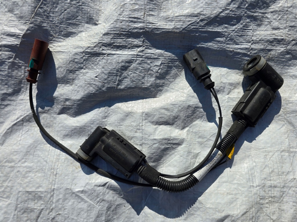 Купить Шланг пабтрубок  adblue бака audi q5 8r 8r0131911