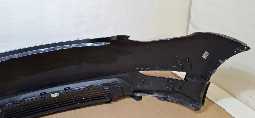 Купити Бампер перед передній tesla model y решітка 1540104-06-c