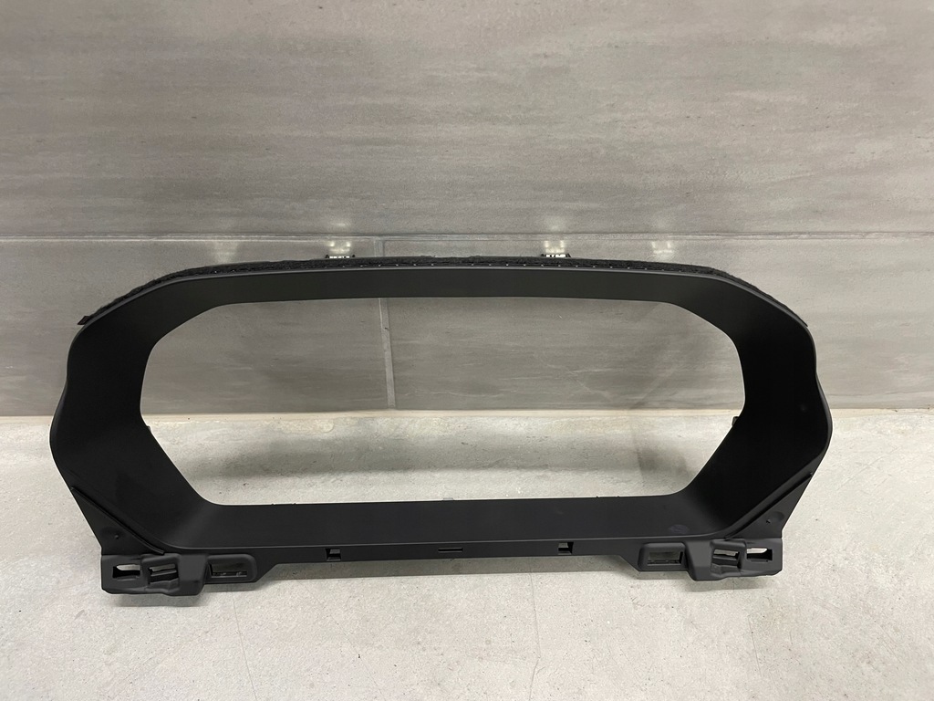 фото №1, Рамка защита спидометра audi a3 8y оригинал 8y0