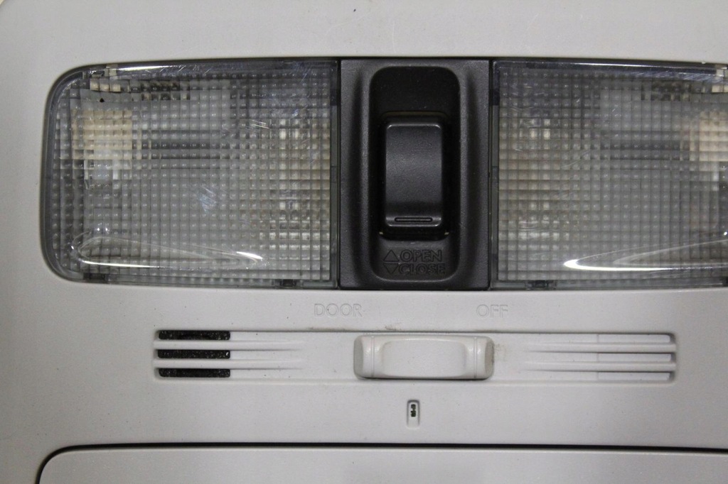 фото №7, Лампа освещение кабины потолочный панель subaru forester iv sj 84601sg01